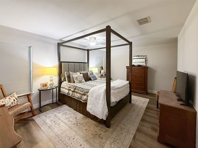 2017 Yellowstone Lane, Corinth, TX 76210