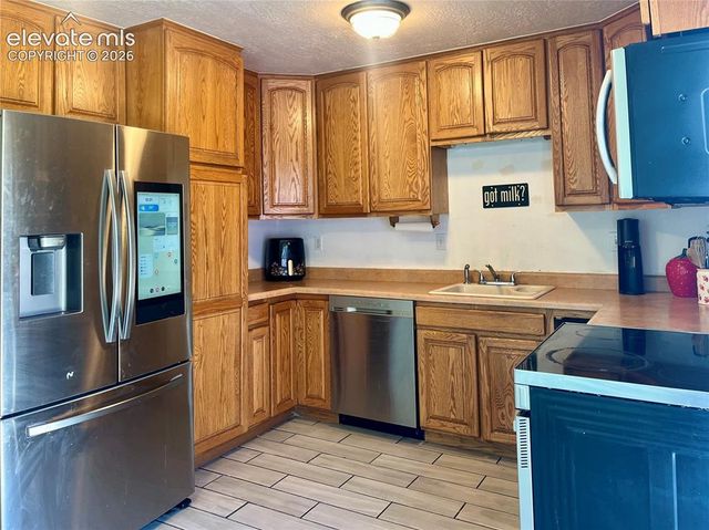 2590 Faulkner Drive, Colorado Springs, CO 80916