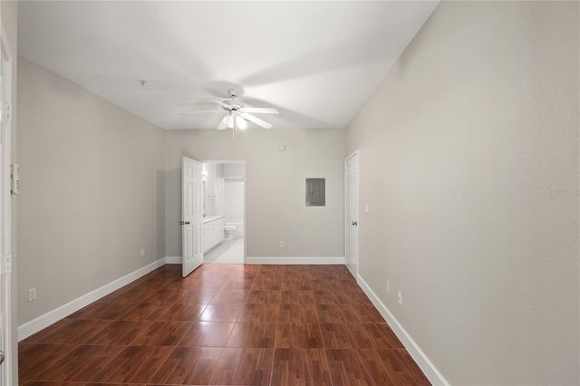 4307 BAYSIDE VILLAGE DRIVE 103, Tampa, FL 33615