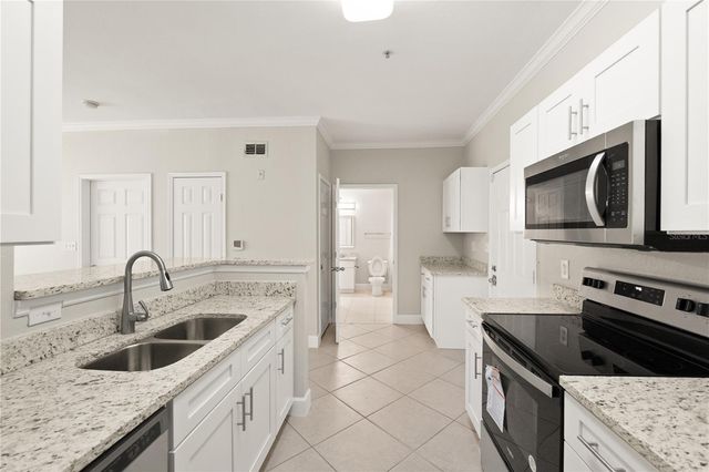 4307 BAYSIDE VILLAGE DRIVE 103, Tampa, FL 33615
