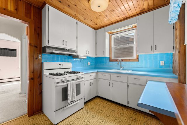 1108 Michigan City Road, Calumet City, IL 60409