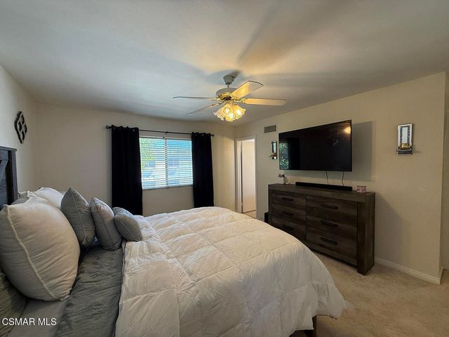 20112 Runnymede Street 3, Winnetka, CA 91306