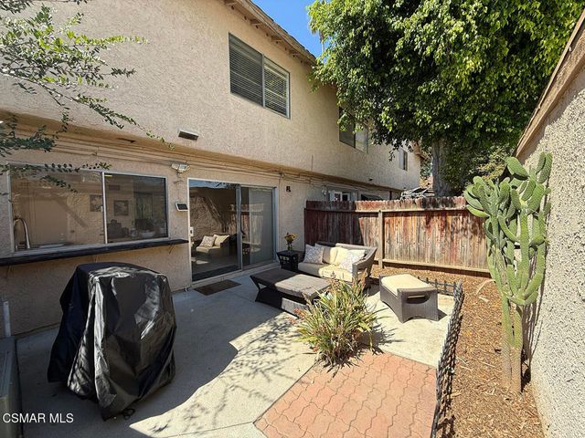 20112 Runnymede Street 3, Winnetka, CA 91306