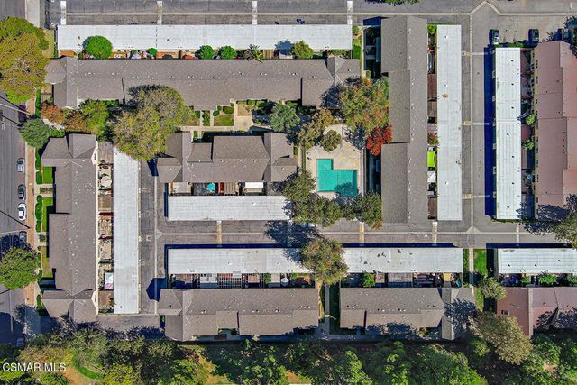 20112 Runnymede Street 3, Winnetka, CA 91306
