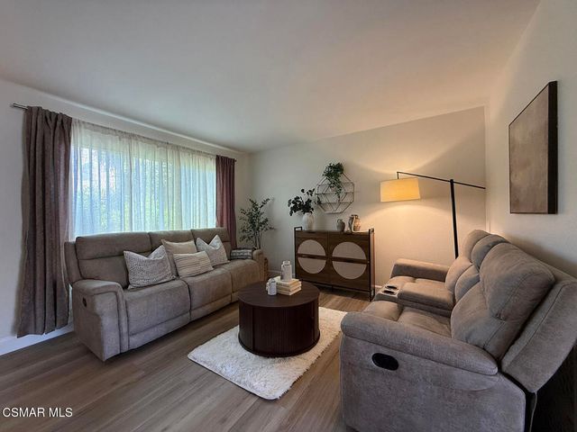 20112 Runnymede Street 3, Winnetka, CA 91306