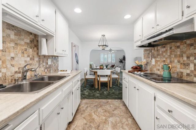 16618 Orilla Dr, San Diego, CA 92128