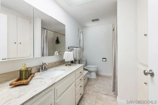 16618 Orilla Dr, San Diego, CA 92128