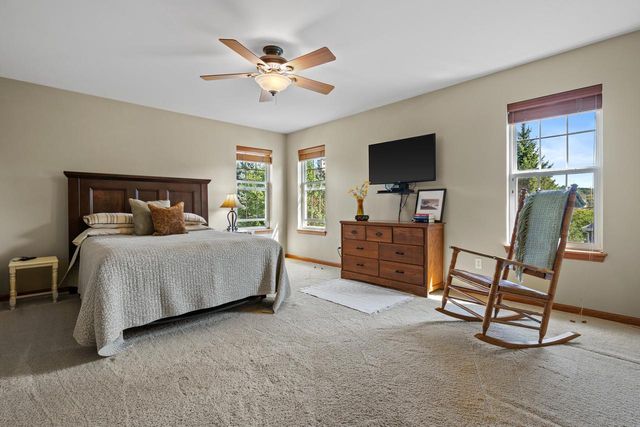 115 Howell AVENUE, Waukesha, WI 53188