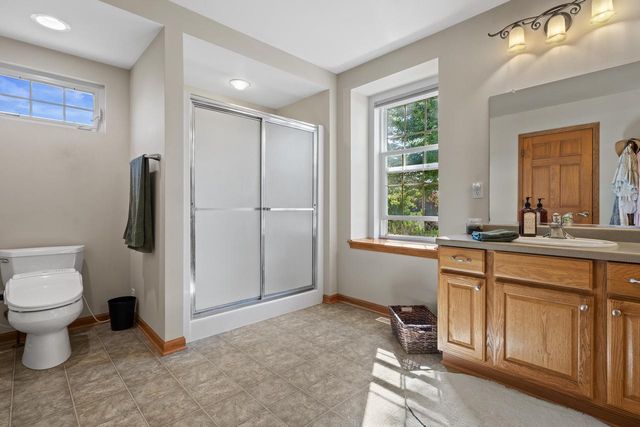 115 Howell AVENUE, Waukesha, WI 53188