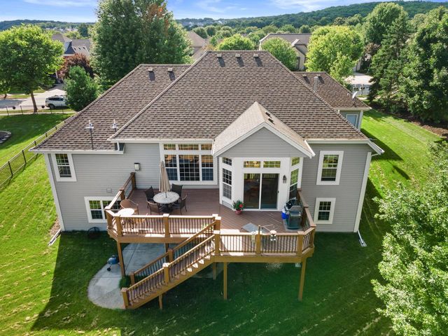 115 Howell AVENUE, Waukesha, WI 53188