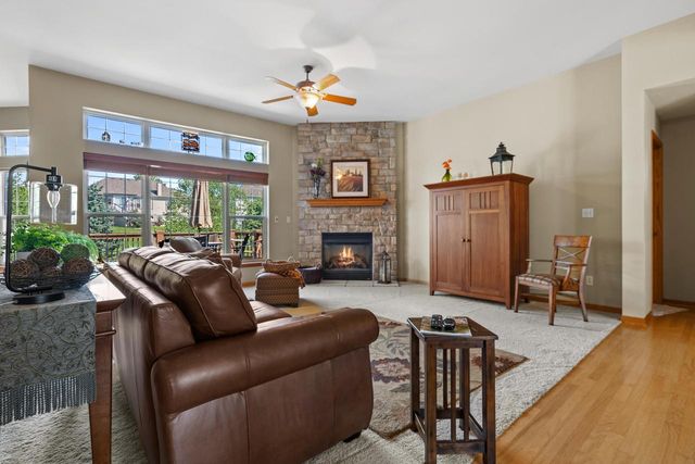 115 Howell AVENUE, Waukesha, WI 53188