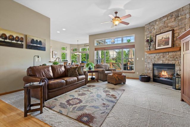115 Howell AVENUE, Waukesha, WI 53188