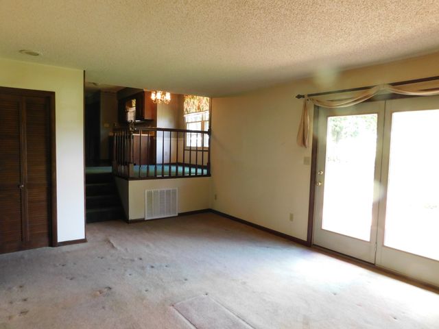 319 Harsh Ln, Castalian Springs, TN 37031