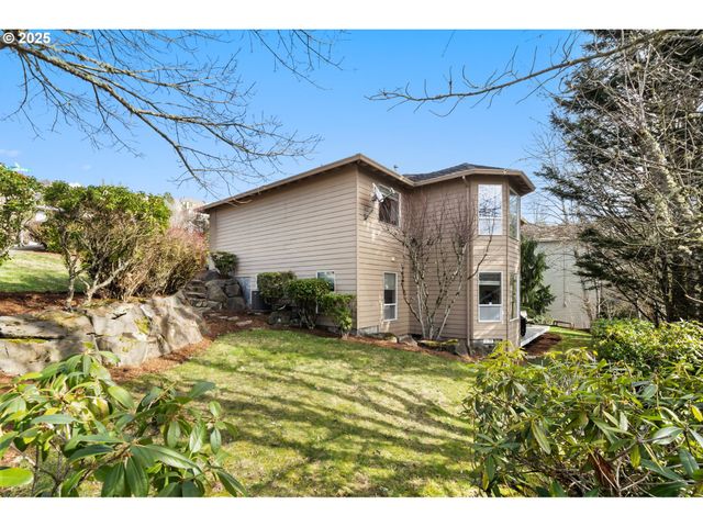 9216 Nw BARTHOLOMEW Dr, Portland, OR 97229
