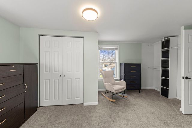 934 S Highland Avenue, Arlington Heights, IL 60005