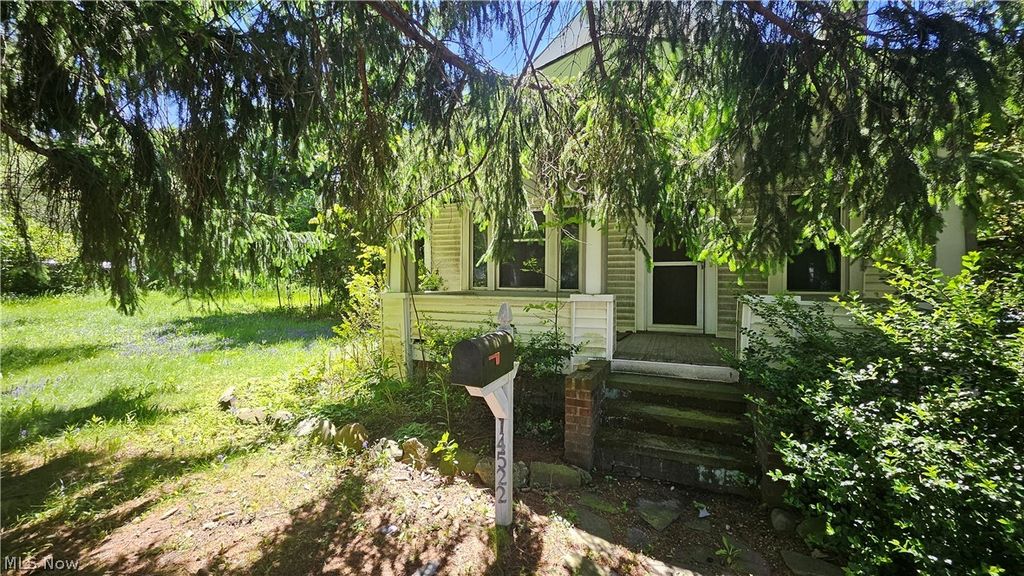 14522 Granger Road, Maple Heights, OH 44137