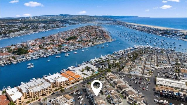 700 Lido Park Drive 5, Newport Beach, CA 92663