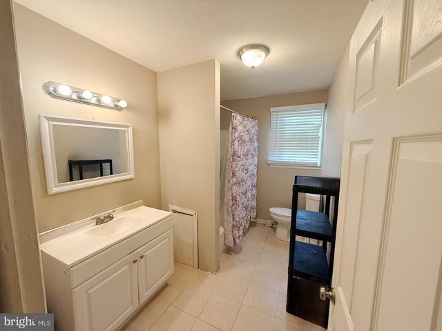 535 FREDERICK ST, Williamstown, NJ 08094