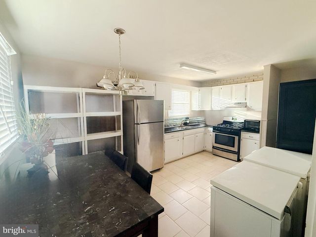 535 FREDERICK ST, Williamstown, NJ 08094