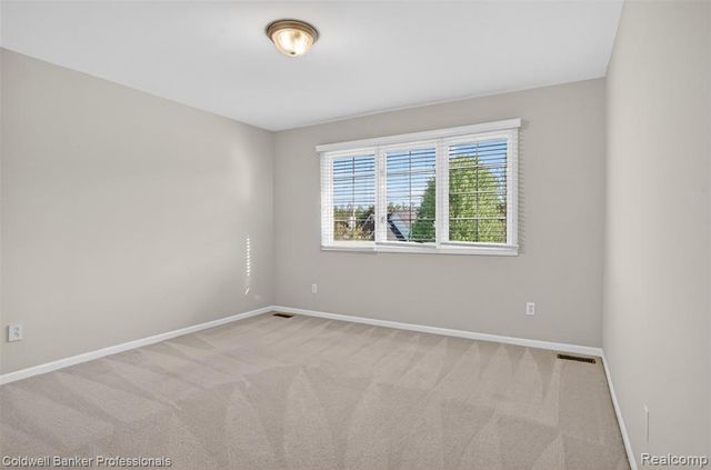 1357 Kentfield Drive, Rochester, MI 48307