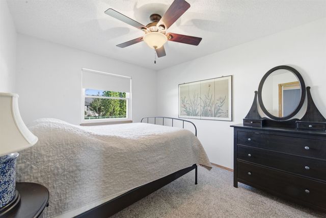 118 N Douglas Cir., Andover, KS 67002