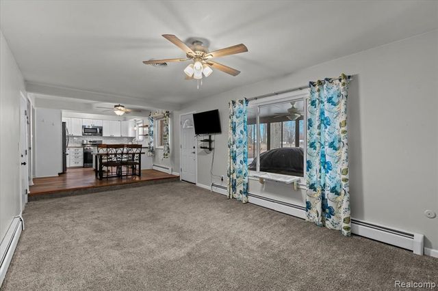 52411 Washington Street, New Baltimore, MI 48047