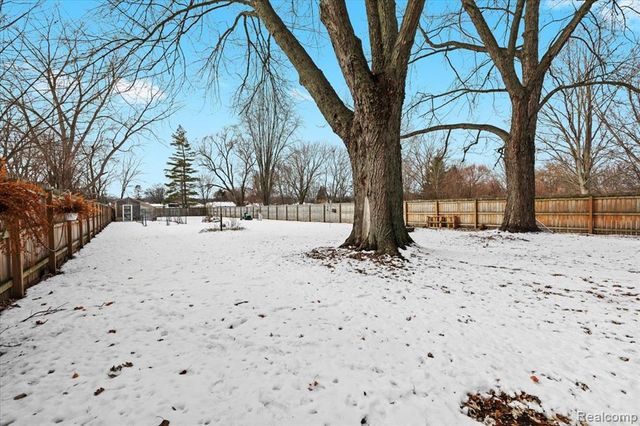 52411 Washington Street, New Baltimore, MI 48047