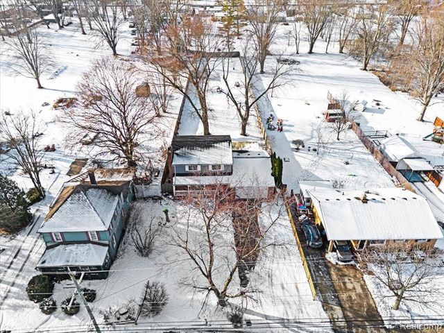 52411 Washington Street, New Baltimore, MI 48047