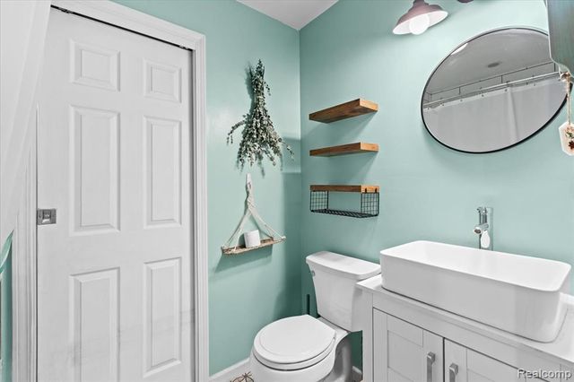 52411 Washington Street, New Baltimore, MI 48047