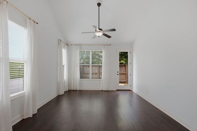 1970 Newark Ln, Thompsons Station, TN 37179