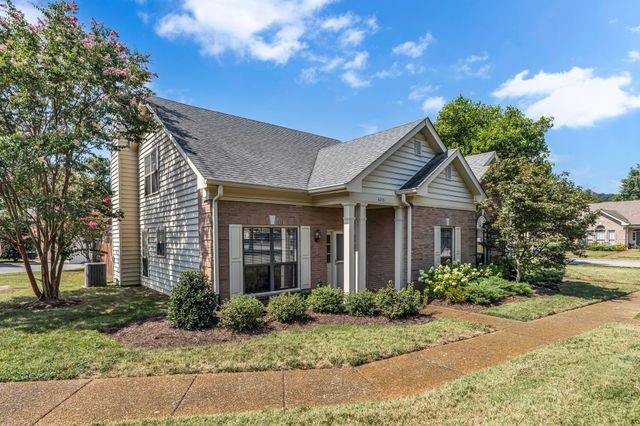 6018 Sunrise Cir, Franklin, TN 37067
