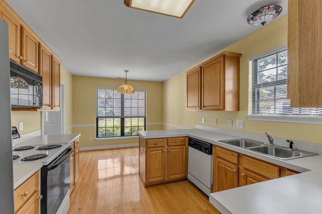 6018 Sunrise Cir, Franklin, TN 37067