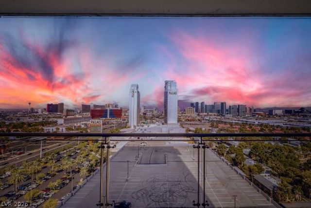 4381 West Flamingo Road 1816, Las Vegas, NV 89103
