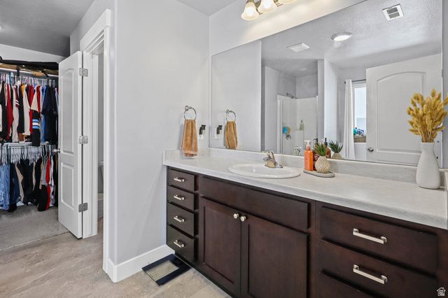 586 N HILL VIEW DR, Saratoga Springs, UT 84045