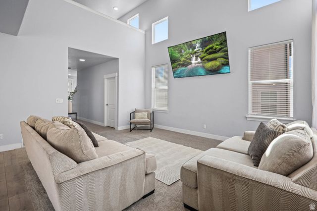 586 N HILL VIEW DR, Saratoga Springs, UT 84045