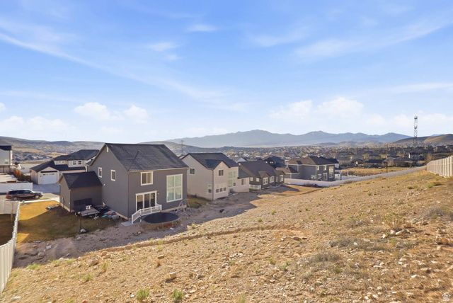 586 N HILL VIEW DR, Saratoga Springs, UT 84045
