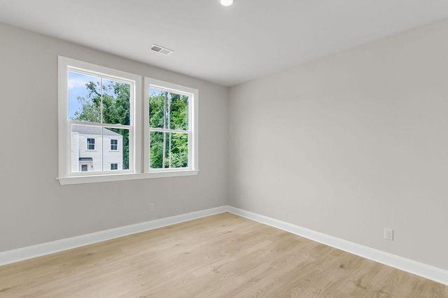 7367 Longtown Drive, Hanahan, SC 29410