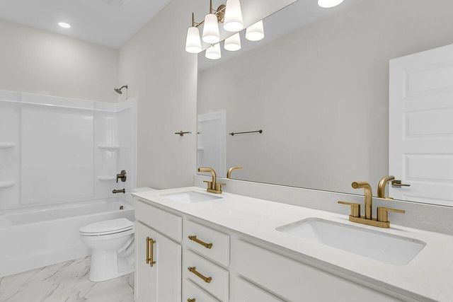 7367 Longtown Drive, Hanahan, SC 29410