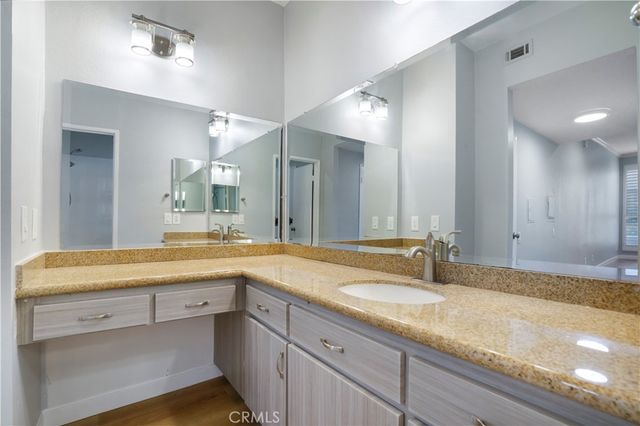 5310 Zelzah 101, Encino, CA 91316