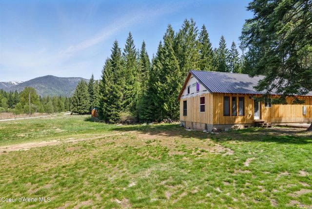 76 Shadow Valley Ln, Clark Fork, ID 83811