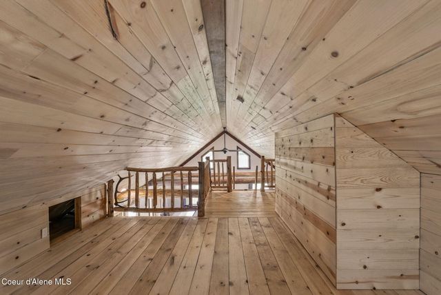 76 Shadow Valley Ln, Clark Fork, ID 83811