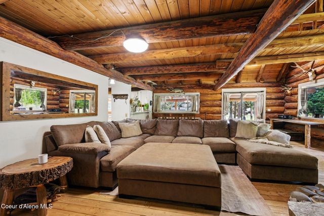 76 Shadow Valley Ln, Clark Fork, ID 83811