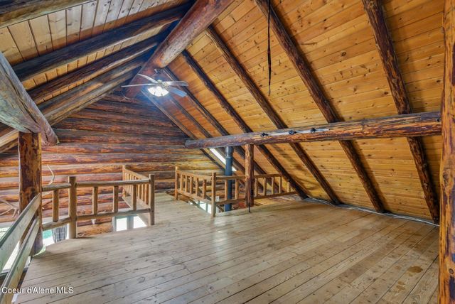 76 Shadow Valley Ln, Clark Fork, ID 83811