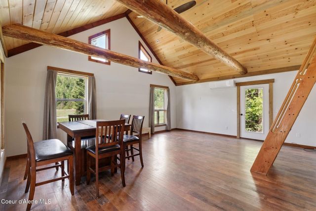 76 Shadow Valley Ln, Clark Fork, ID 83811