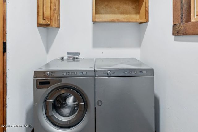 76 Shadow Valley Ln, Clark Fork, ID 83811