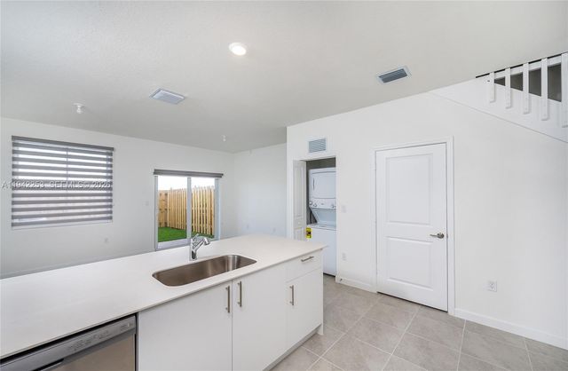 2747 SE 26th Rd 2747, Homestead, FL 33035