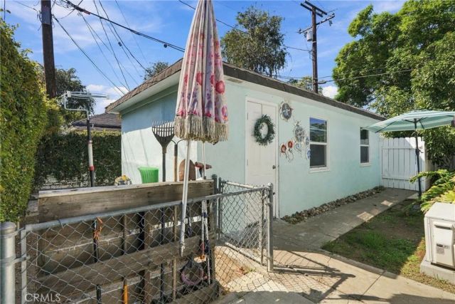 1100 E Whiting Avenue, Fullerton, CA 92831