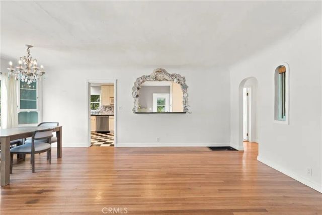 1100 E Whiting Avenue, Fullerton, CA 92831