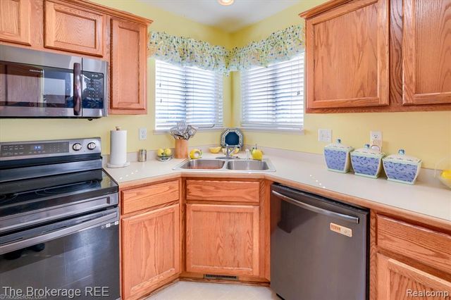 817 Star Drive, Davison, MI 48423