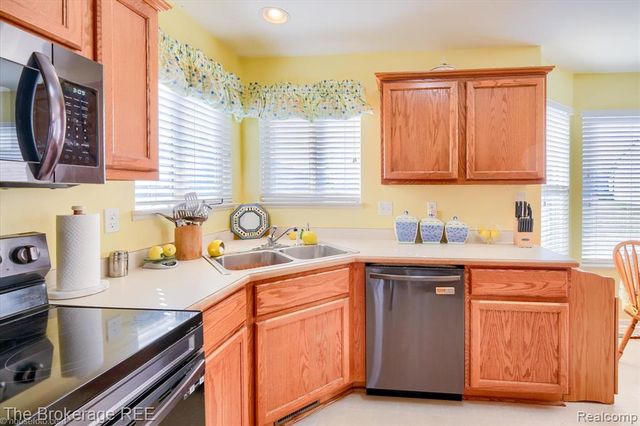 817 Star Drive, Davison, MI 48423